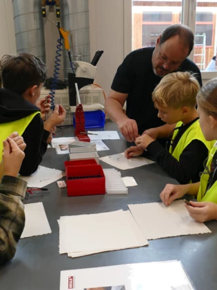 微信图片_2025-11-25_110031_703