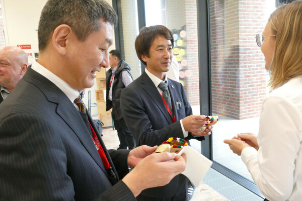 3661-P1100751 3661-P1100751