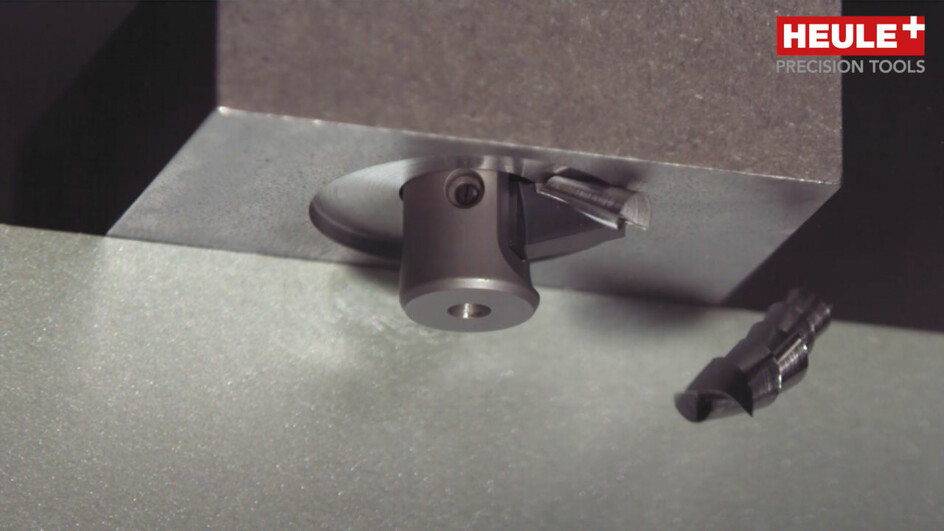 <iframe src="//player.bilibili.com/player.html?isOutside=true&aid=114069298218282&bvid=BV1XkPLePETa&cid=28585690529&p=1" scrolling="no" border="0" frameborder="no" framespacing="0" allowfullscreen="true"></iframe> thumbnail-bsf